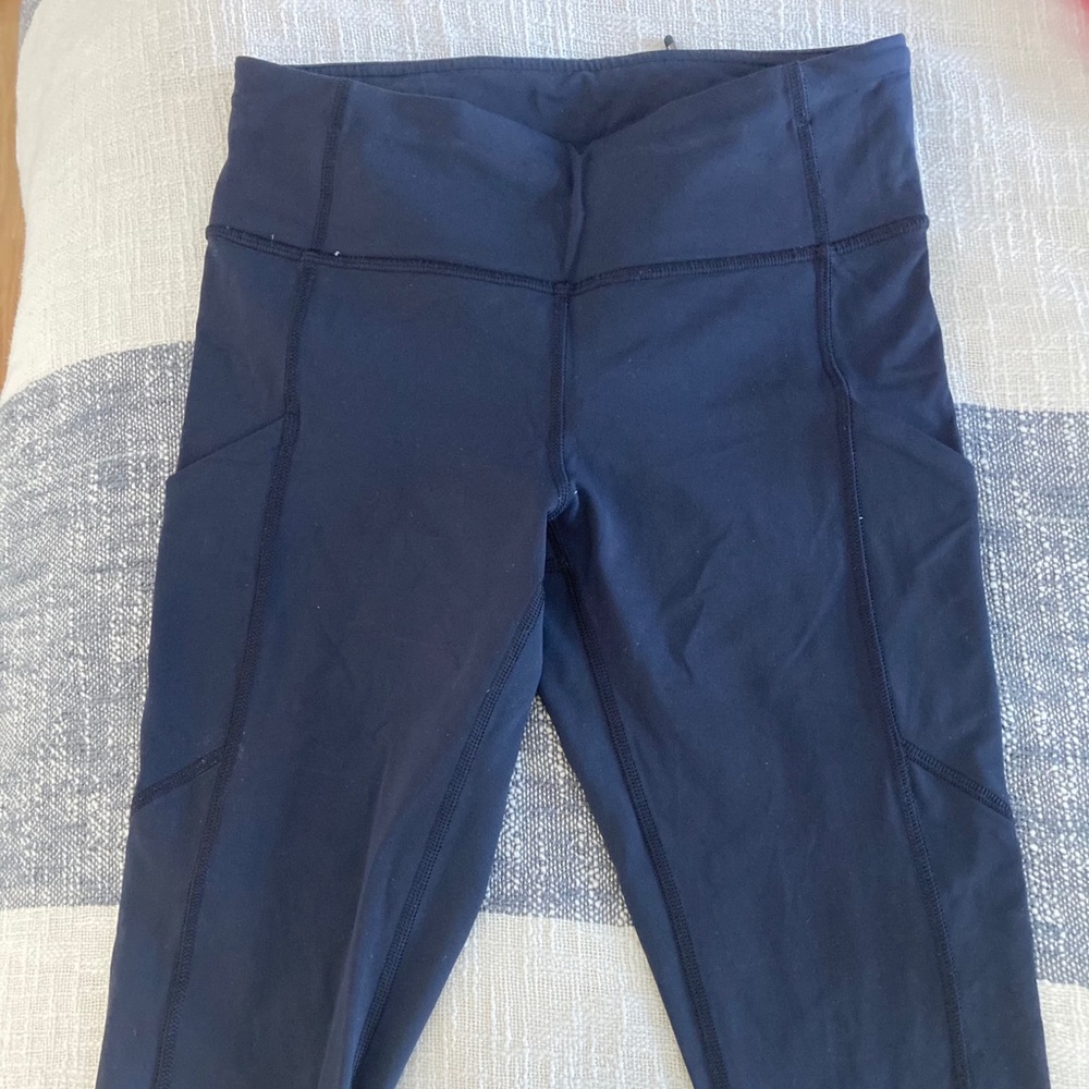 Lululemon 3/4 length running leggings